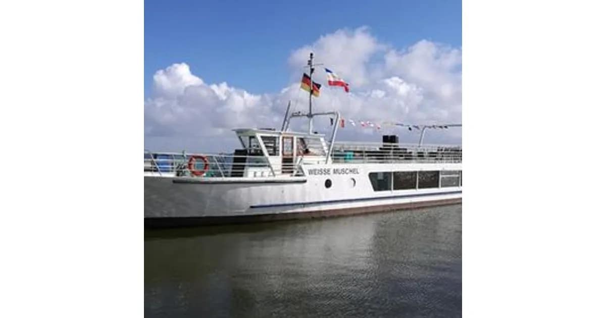 Schiffstour mit der "Weissen Muschel" 1,5 h event image