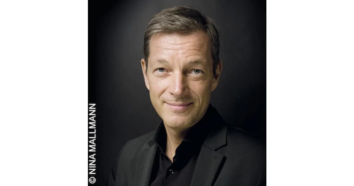 Autor im Gespräch - Holger Stark - 'Das erwachsene Land. Deutschland ohne Amerika – eine historische Chance' event image