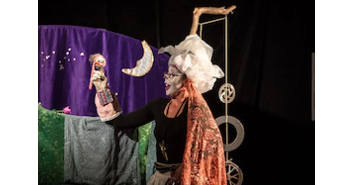 Frau Holle event image
