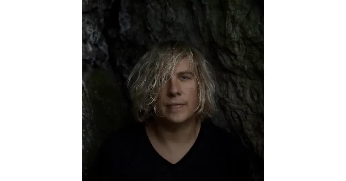 DOMINIK EULBERG - PRACHTLIEBE & WUNDERFAKTEN event image
