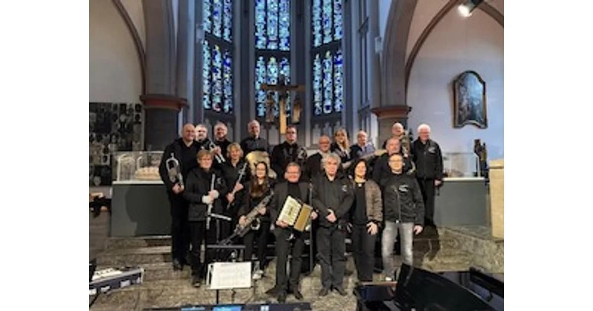 Konzert - Weihnachtliches Benefizkonzert mit der Big Band der Sparkasse Pforzheim Calw event image