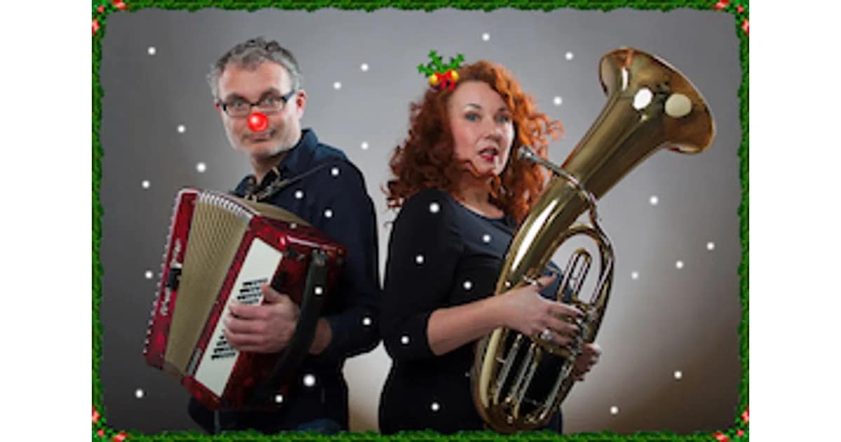 Frau Sonntag und ihr ständiger Begleiter - müssen Weihnachten feiern - Das Musik- Weihnachts- Ehekabarett für alle, die Lebkuchen lieben und/oder hassen event image