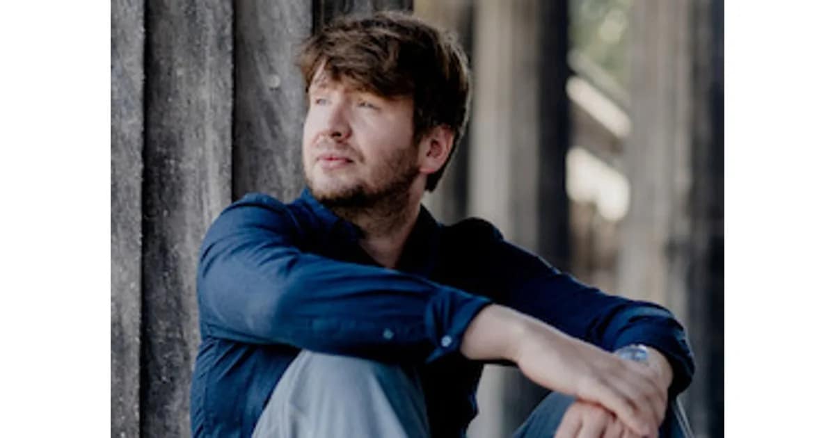 Dmitrij Kapitelman: Eine Dekade in der Schublade - Lesung und Gespräch mit Natalia Herrera event image