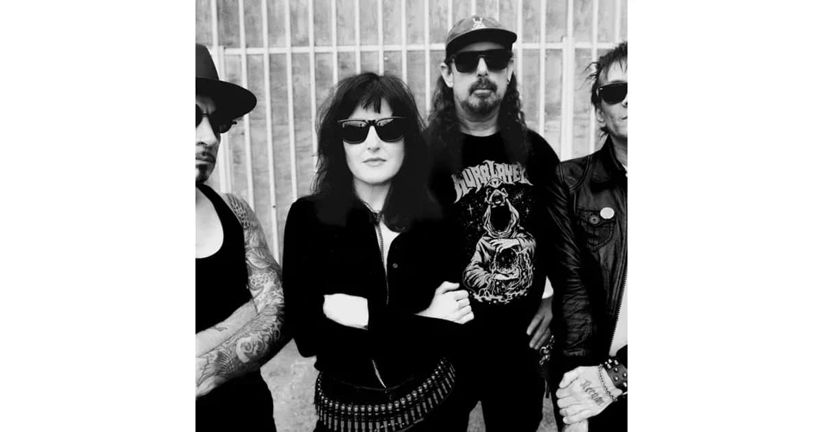 KYLESA - Support: THE WRIGHT VALLEY TRIO