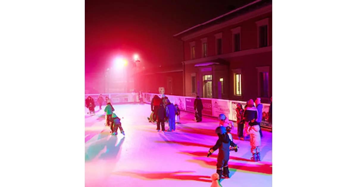 Öffentliches Eislaufen am Nachmittag - Preview event image