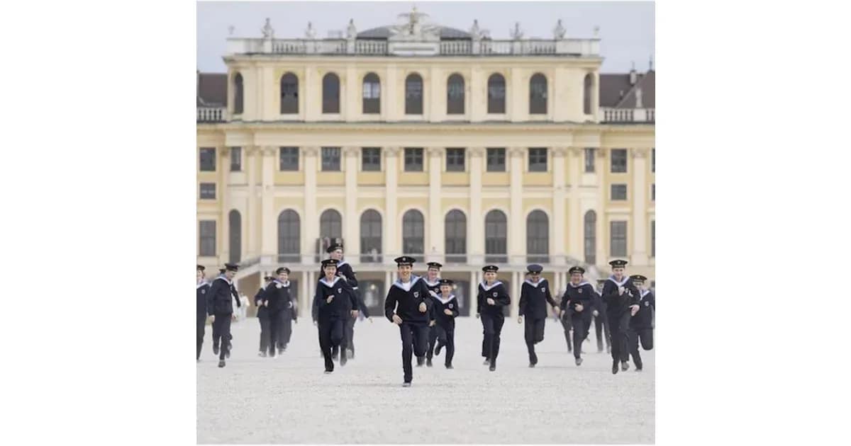 Die Wiener Sängerknaben - Weihnachtskonzert mit dem berühmtesten Knabenchor event image