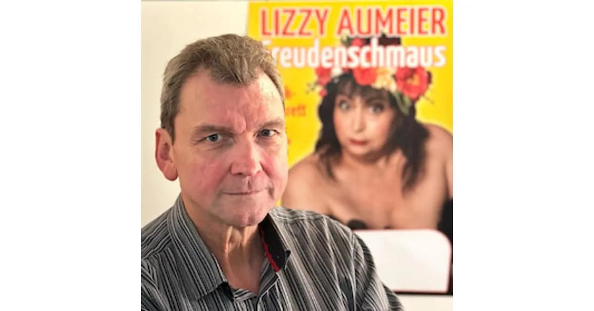 Bücherbühne: Andreas Stock - ... liest Lizzy Aumeiers "Freudenschmaus" event image