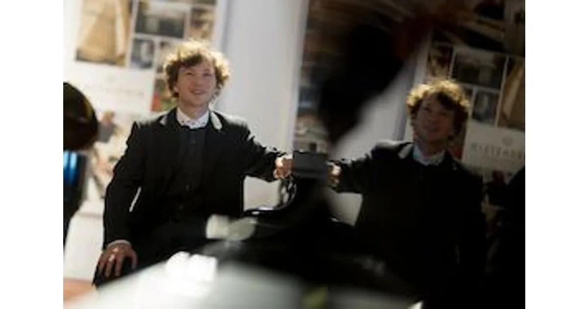 Weltklassik am Klavier - Wenn Erinnerungen zu Klang werden - Mikhail Mordvinov am Klavier event image