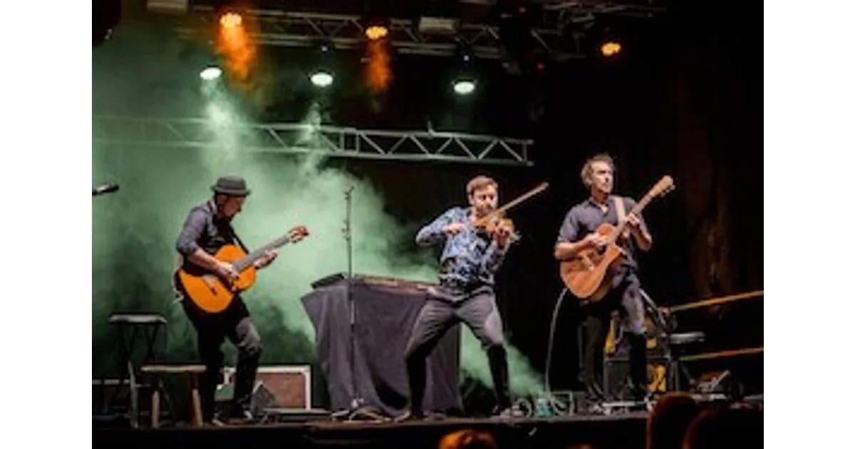 Theaterreihe des Volksbildungsrings Bad Arolsen 2026/2027 - Strings on fire - Musikalischer Tanz mit dem Feuer event image