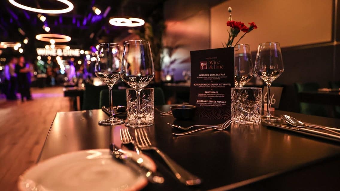 The Script | Wine & Dine (TICKET NOT INCLUDED)