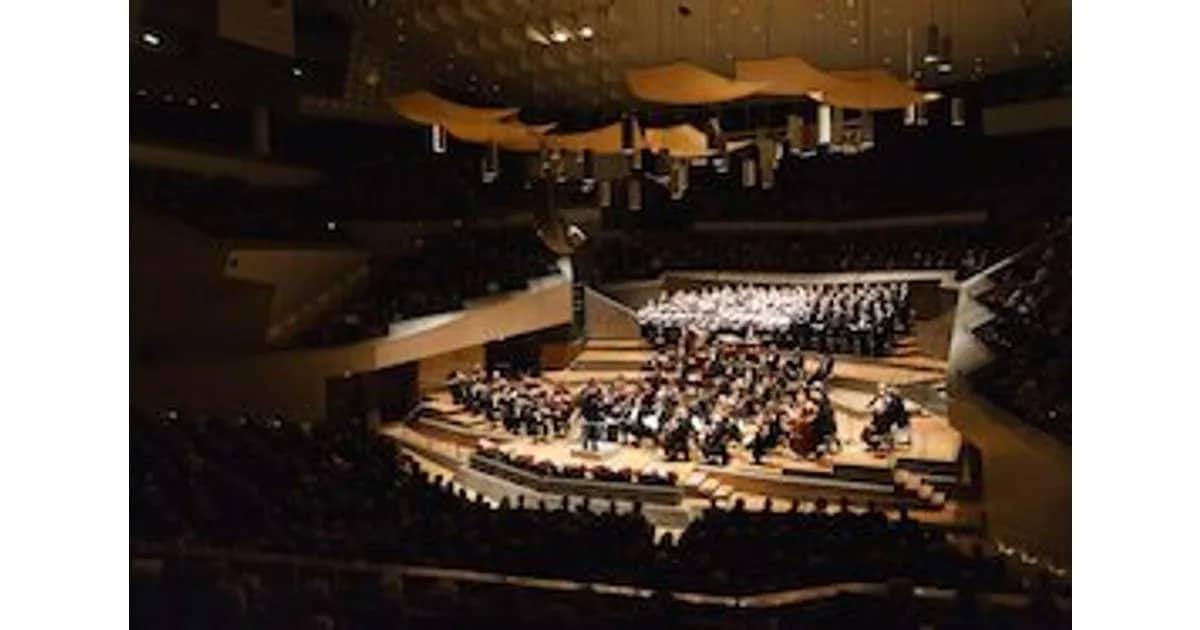 SINFONIE ORCHESTER BERLIN - Neujahrskonzert