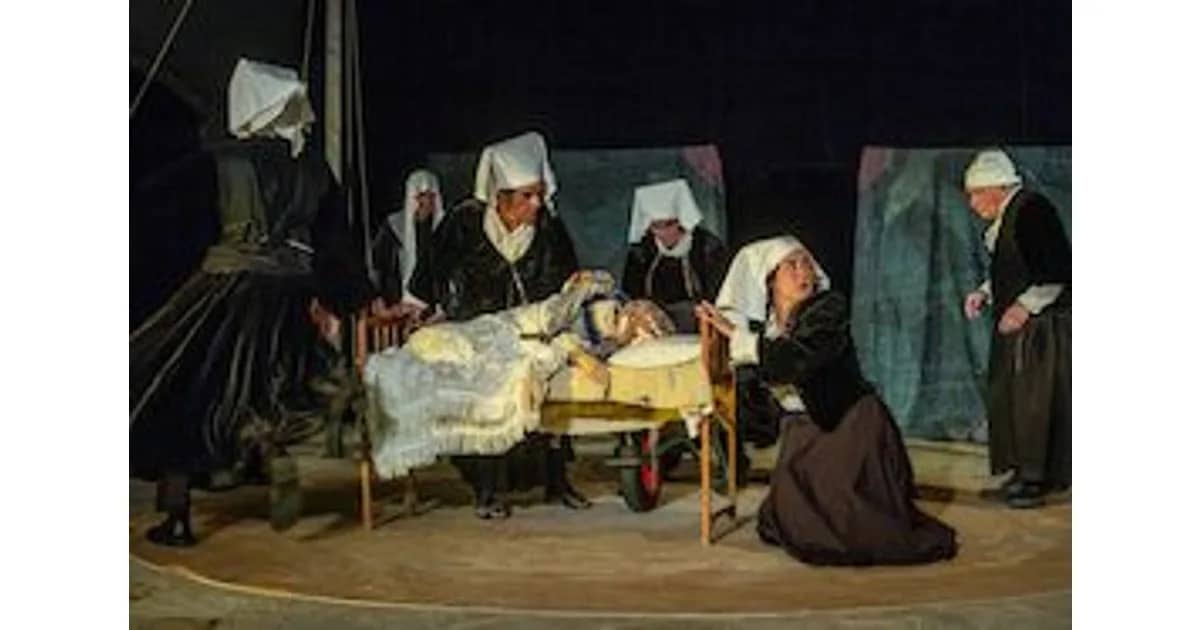 Es war einmal und war auch nicht... - Theater auf dem Schlosshof event poster