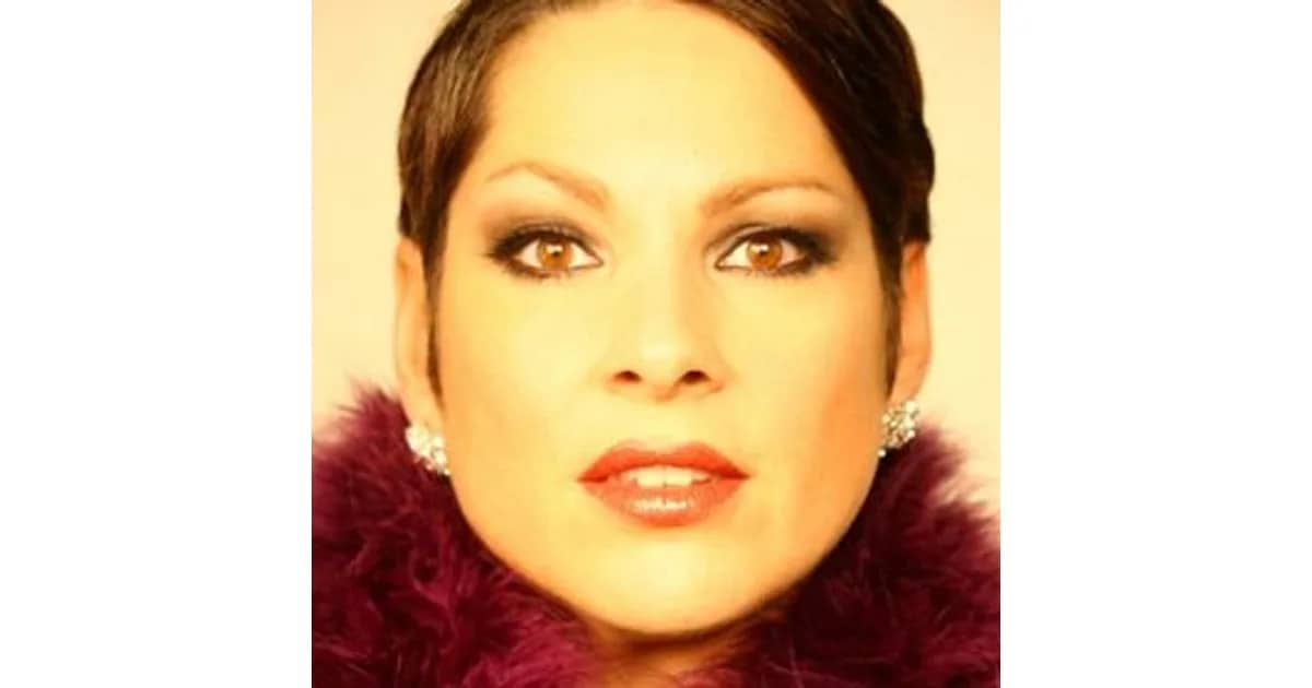 Dunja Koppenhöfer - "DUNJA LA DIVA - packt ein…"