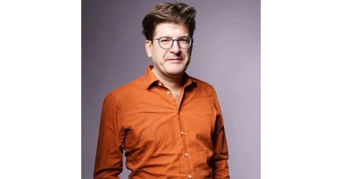 Nils Heinrich - Brückentage in Übergangsjacke