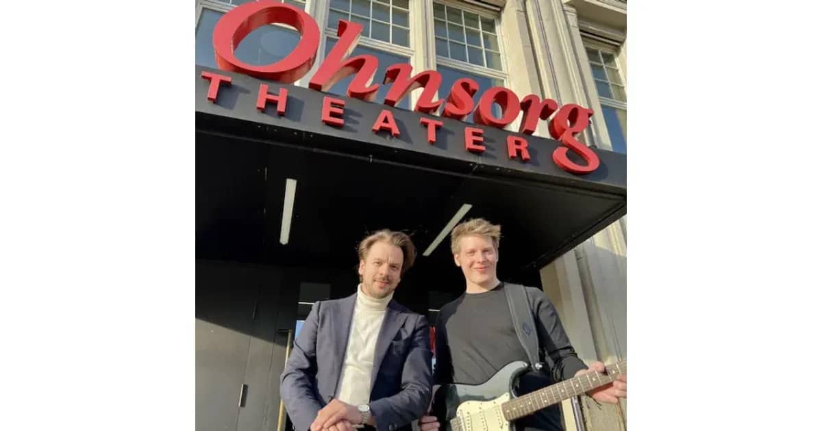 Das Hamburger RUDELSINGEN im Ohnsorg-Theater - Das Mitsing-Event für alle! event poster