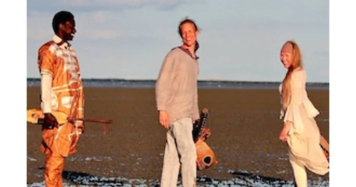 Nils Kercher Trio mit Special Guest Oumar Barou Kouyaté (Mali) - African Pulse & Nordic Space