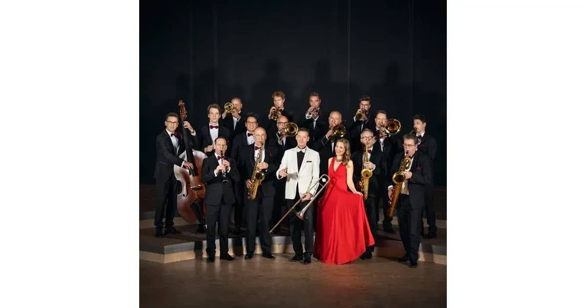 GLENN MILLER ORCHESTRA - directed by Uli Plettendorff