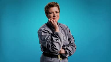 Hetty Helsmoortel