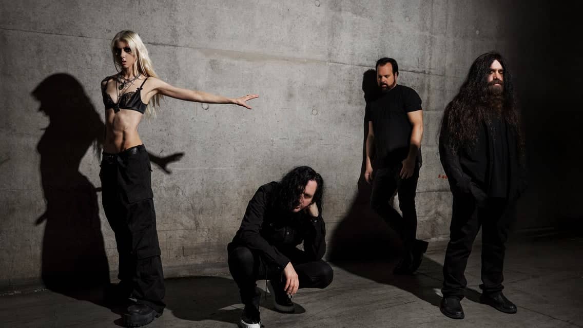 The Pretty Reckless | Comfort Seats